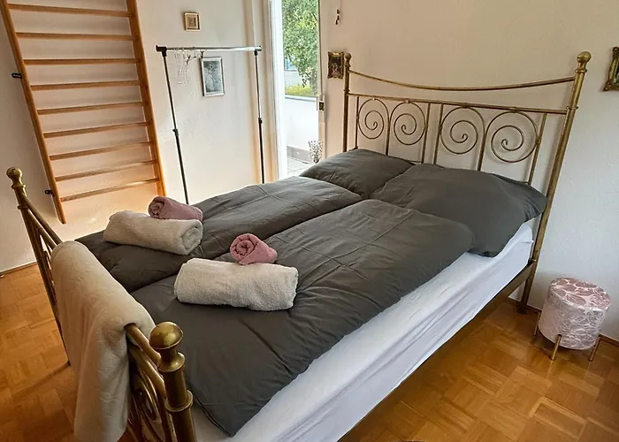 Apartament Gartenoase In Der Universitaetsstadt 3 Haus Mit Parkplatz Erlangen