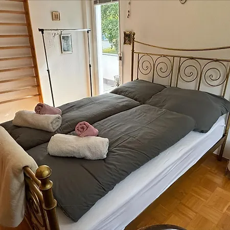 Apartment Gartenoase In Der Universitaetsstadt 3 Haus Mit Parkplatz Erlangen